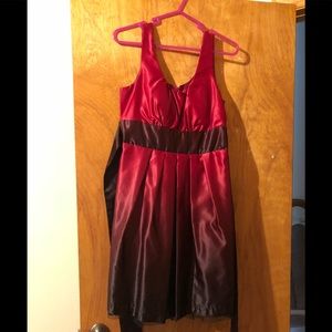 Short party dress. Size 9